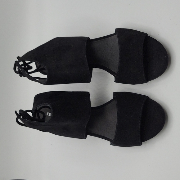 Kenneth Cole Vito block heel sandals Black 7.5 - Picture 3 of 10